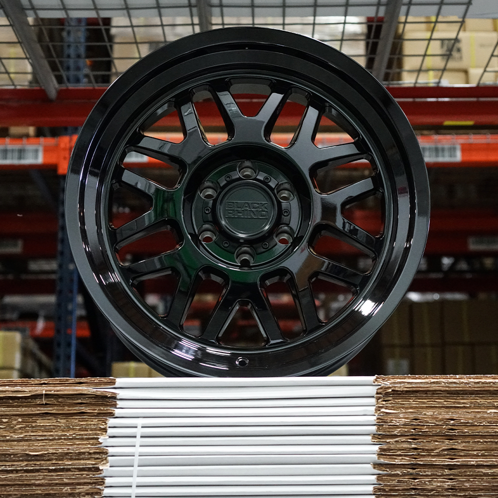 BR GLOSS B DELTA 002