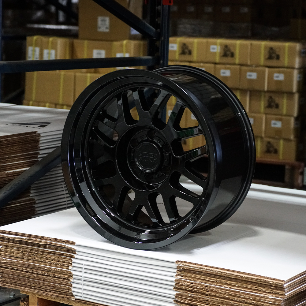 BR GLOSS B DELTA 003