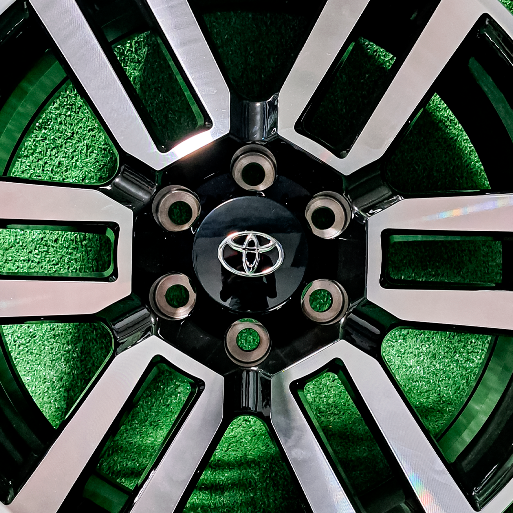 RIN TOYOTA LIMITED 20X8 003