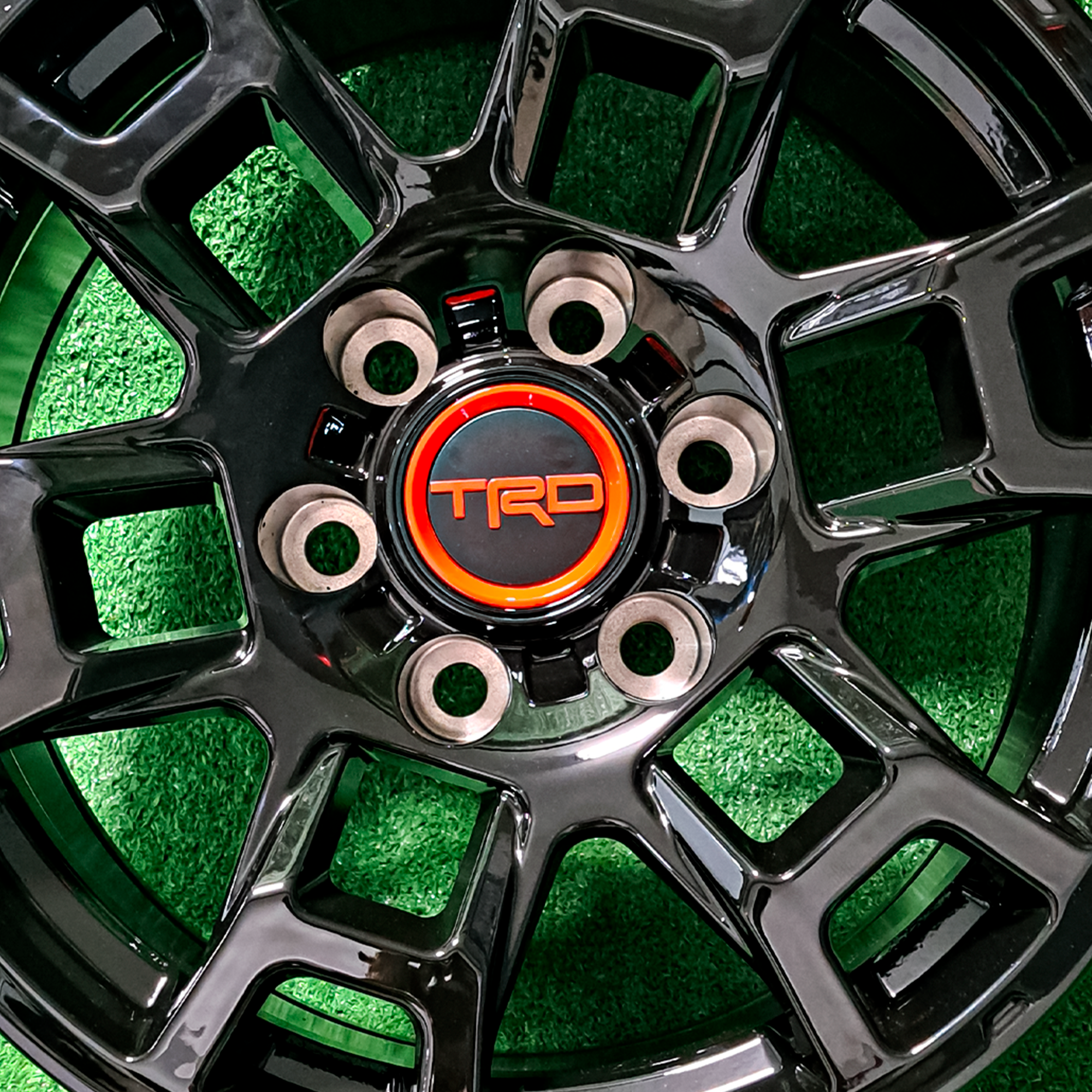 TRD GLOSS 20X9 003